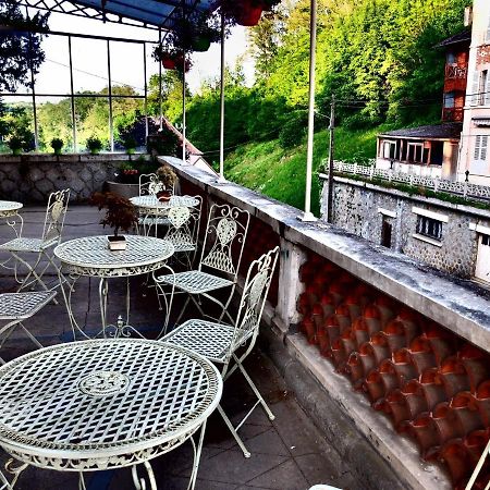 Le Petit Manoir Bed & Breakfast Évaux-les-Bains Dış mekan fotoğraf